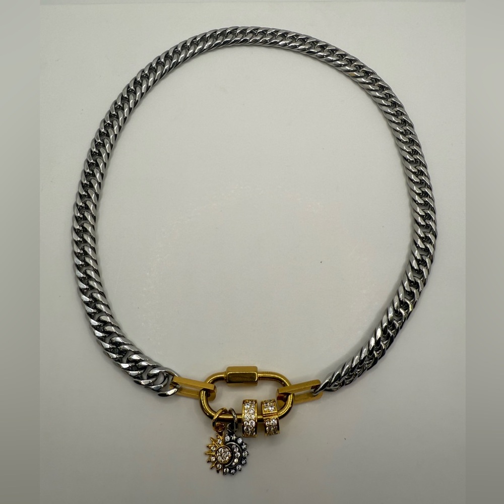 ✨ NEW 18K Gold Plated Two-Tone Cuban Chain Necklace with Charms – Alana J✨ - Picture 4 of 7